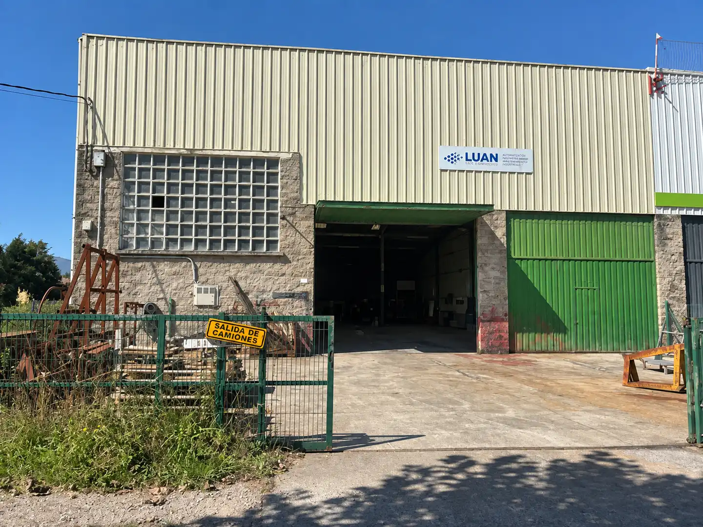 Nau industrial de lloguer a Barrio Barros, imagen 2