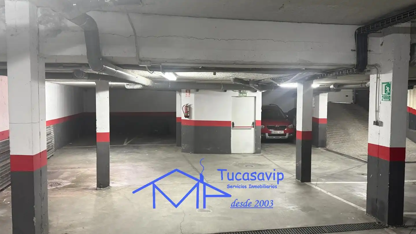 Parkplatz von Wohnung zum Verkauf in El Tiemblo  mit Balkon