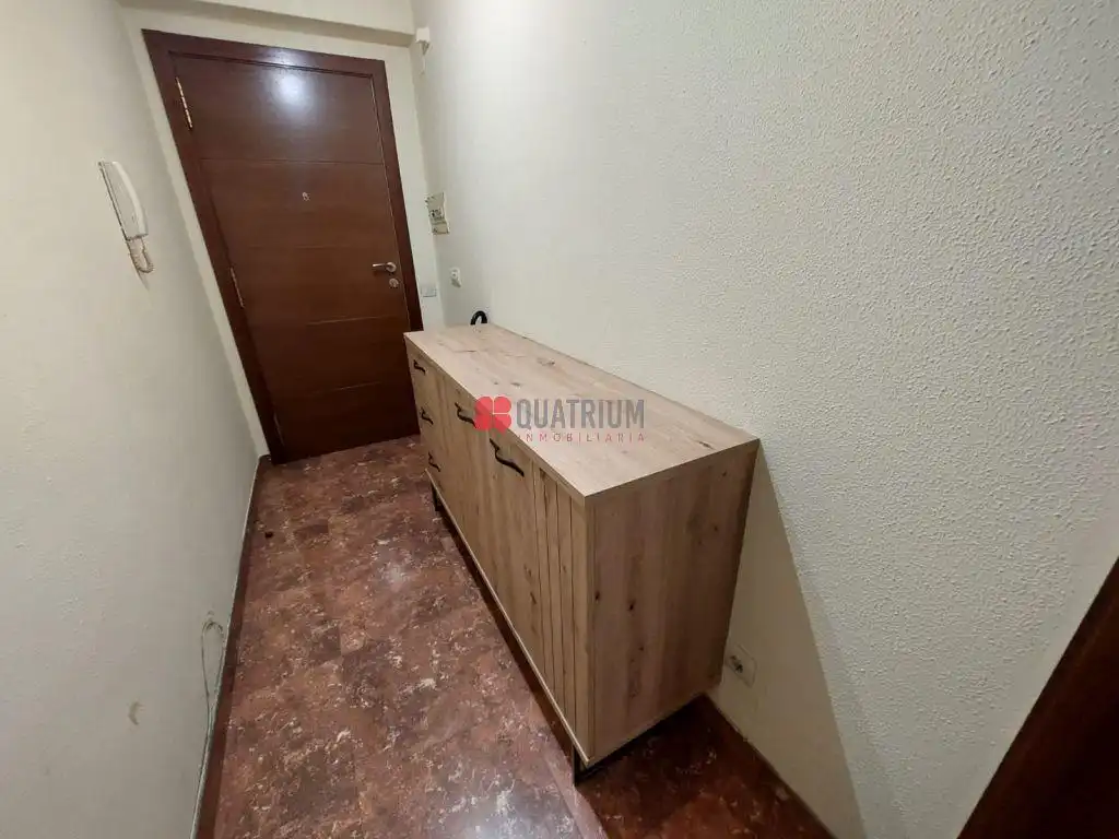 Wohnung zur Miete in Santiago de Compostela  mit Parkett und Möbliert