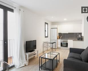 Living room of Flat to rent in  Barcelona Capital  with Air Conditioner, Heating and Furnished