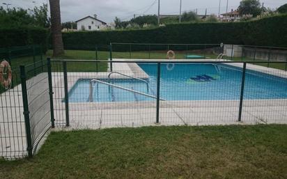 Swimming pool of Flat for sale in Santander