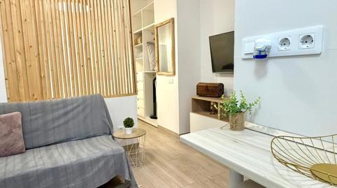 Foto 2 de Estudi de lloguer a Calle Calle León y Castillo, Santa Catalina - Canteras, Las Palmas de Gran Canaria