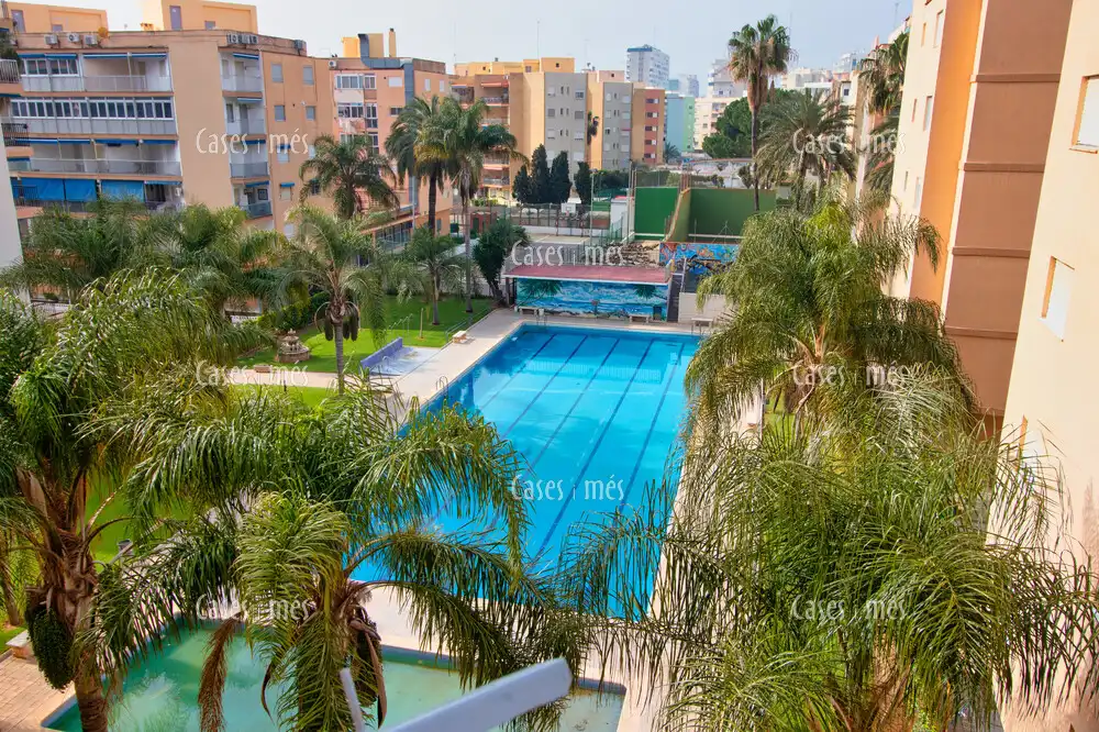 Piscina de Apartamento en venta en La Pobla de Farnals con Terraza, Amueblado y Piscina comunitaria
