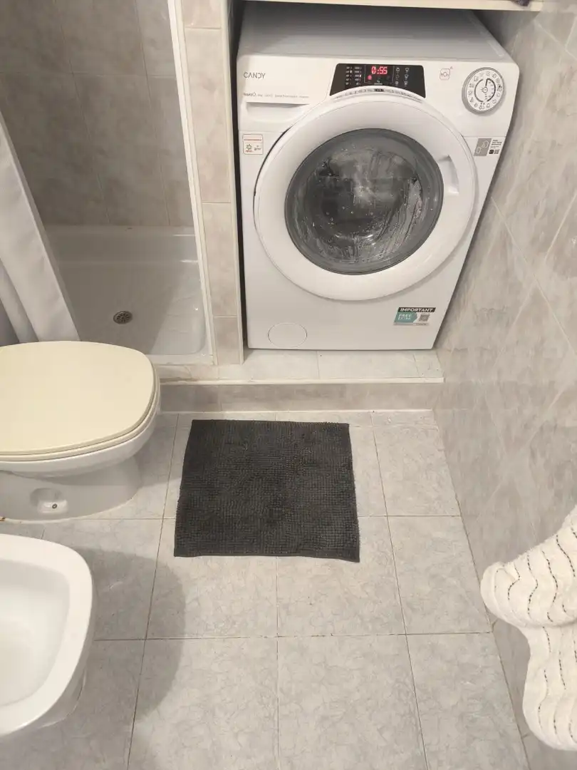 Bathroom of Attic for rent in Torrevieja  with Air Conditioner, Heating and Swimming Pool