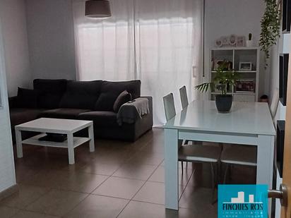 Living room of Flat for sale in Vinaròs  with Air Conditioner, Terrace and Furnished