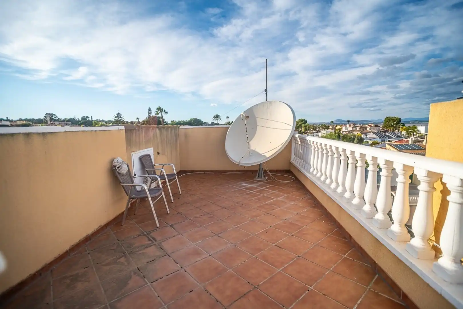 Terrassa de Casa o xalet en venda en Torrevieja amb Aire condicionat, Calefacció i Jardí privat