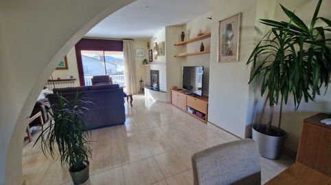 Foto 2 de Casa adosada en venta en Olot, Girona