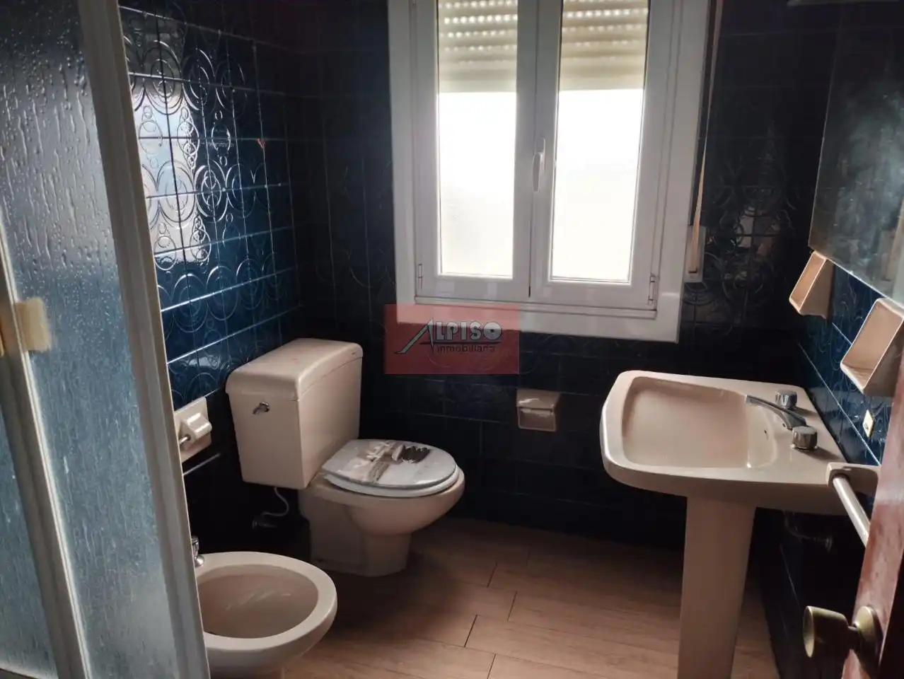 Baño de Casa o chalet en venta en Ourense Capital  con Jardín privado y Balcón