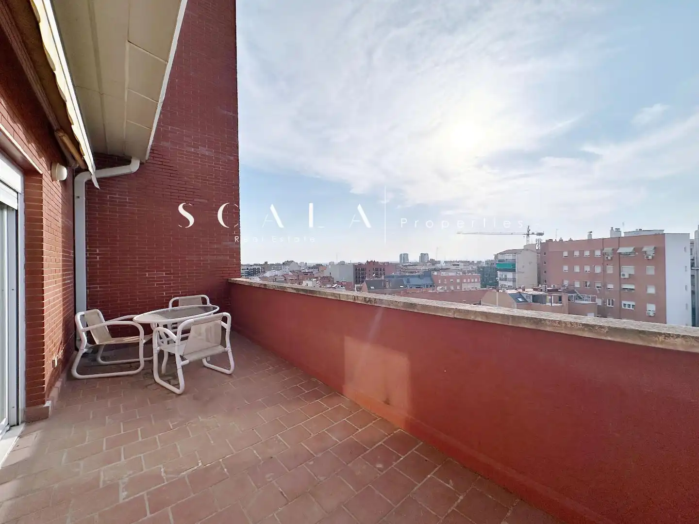 Terrassa de Àtic de lloguer en Madrid amb Aire condicionat, Calefacció i Terrassa