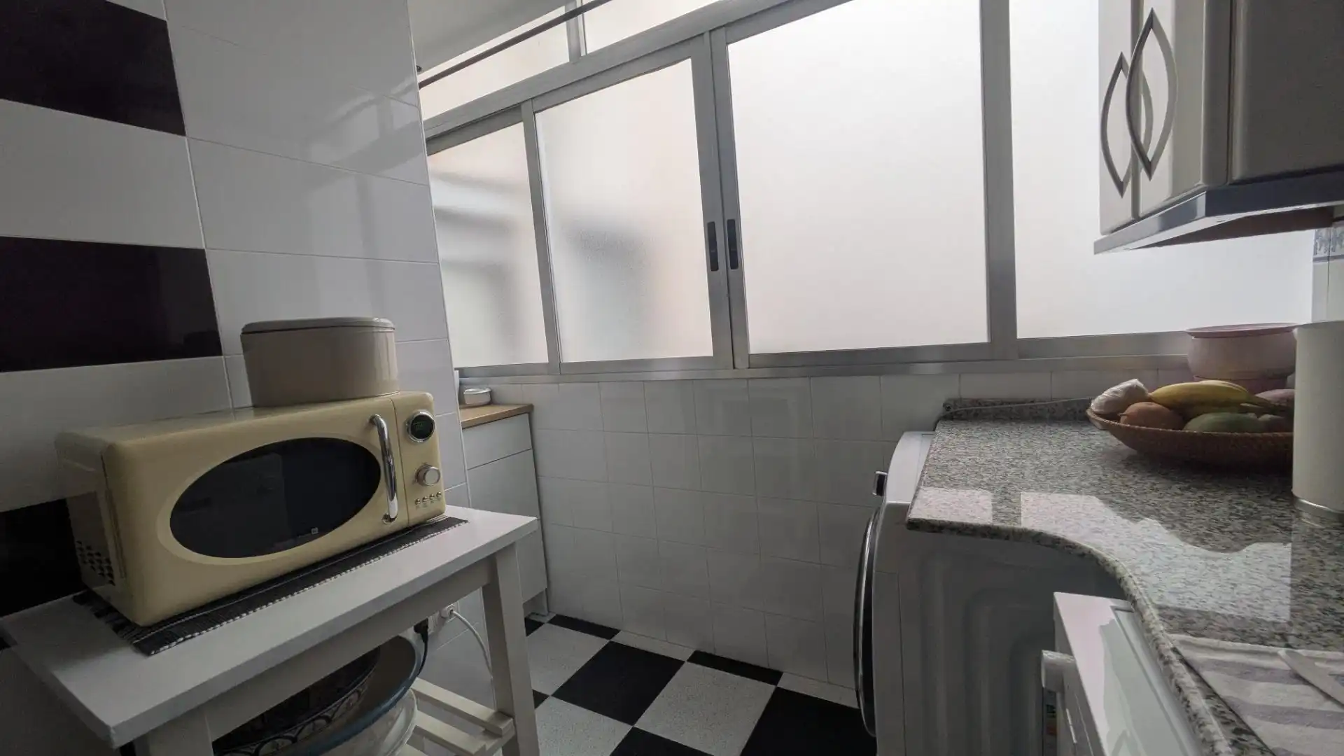 Kitchen of Flat for rent in Valencia  with Air Conditioner