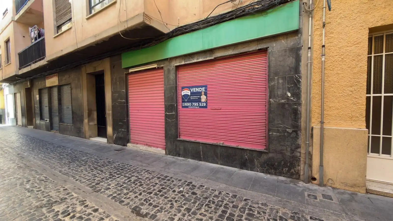 Local en venta en Cieza
