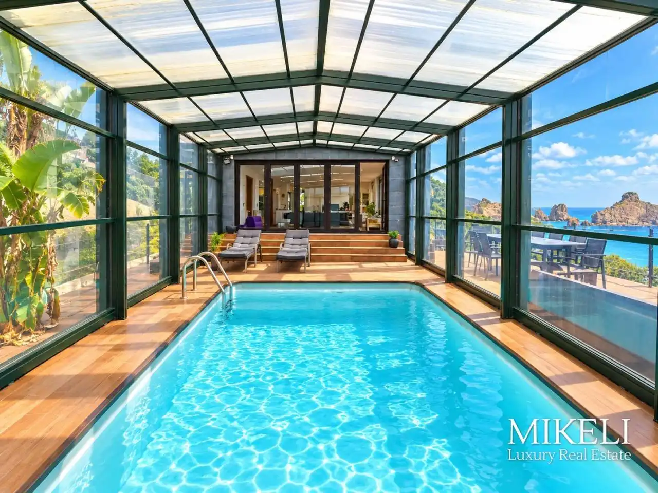 Piscina de Casa o chalet de alquiler en Liencres