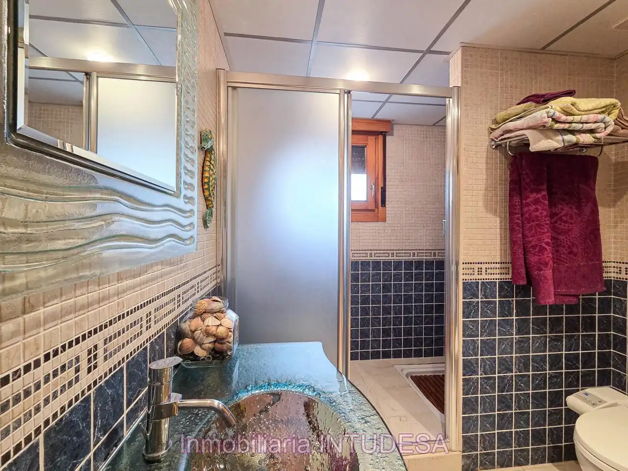 Baño de Piso en venta en Tudela con Aire acondicionado, Calefacción y Parquet