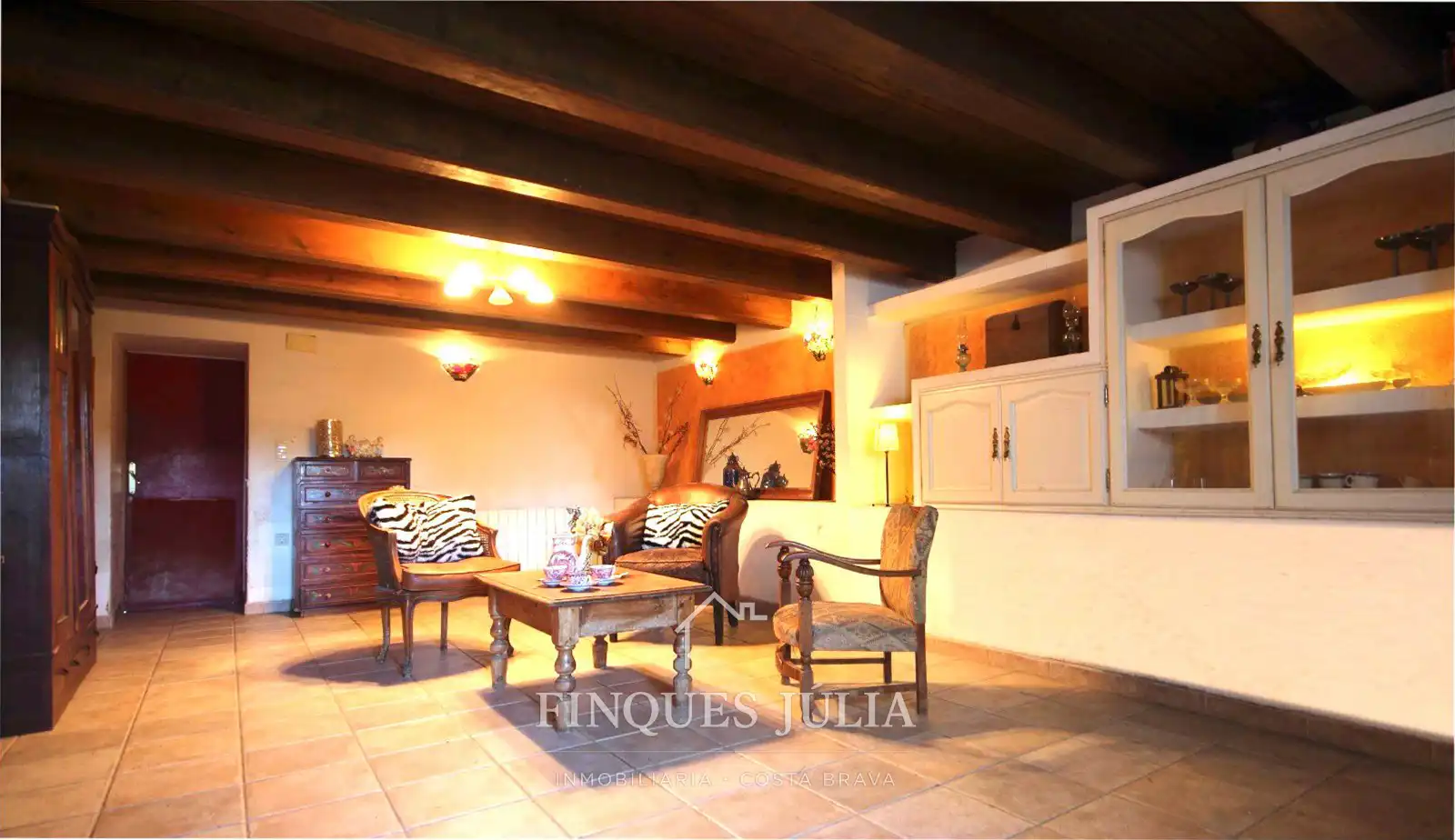 Casa rústica con piscina en venta en Residencial Park, imagen 4
