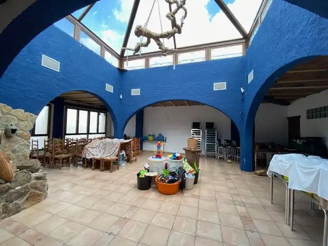 Local en venda en La Zarza (Badajoz) amb Aire condicionat, Terrassa i Moblat
