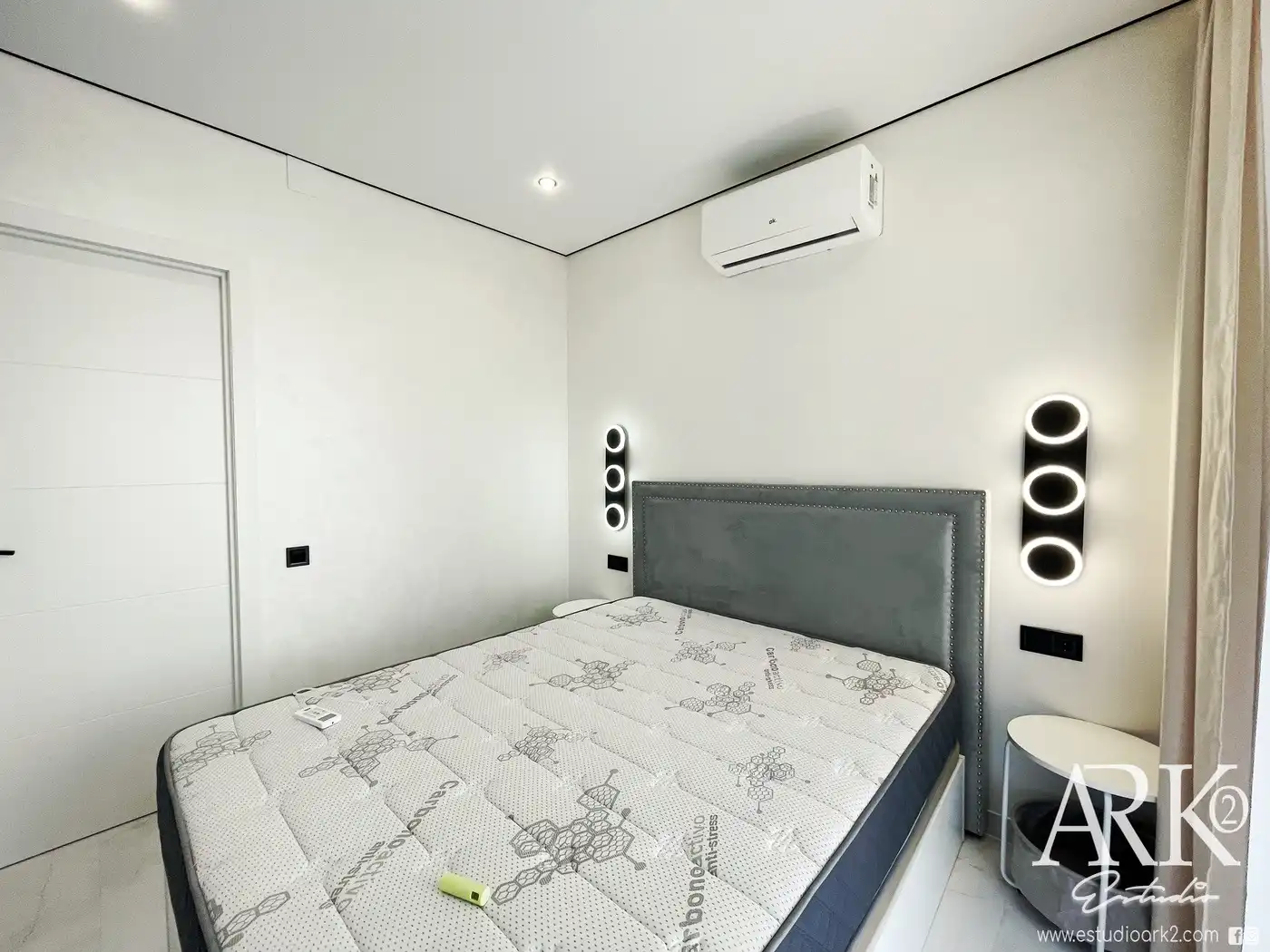 Bedroom of Apartments for sale in Gandia  with Air Conditioner, Terrace and Furnished