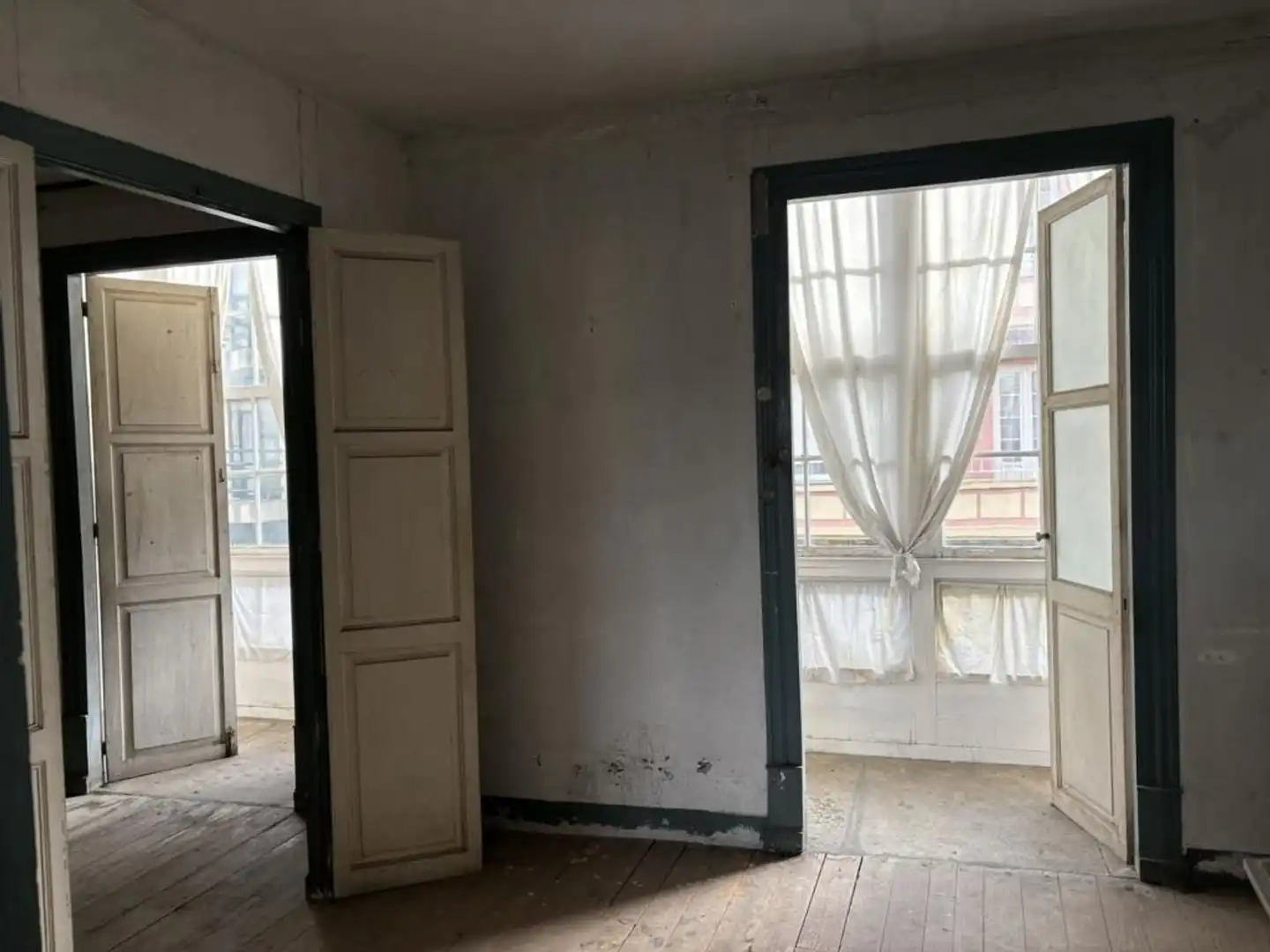 Habitación de Edificio en venta en Ortigueira
