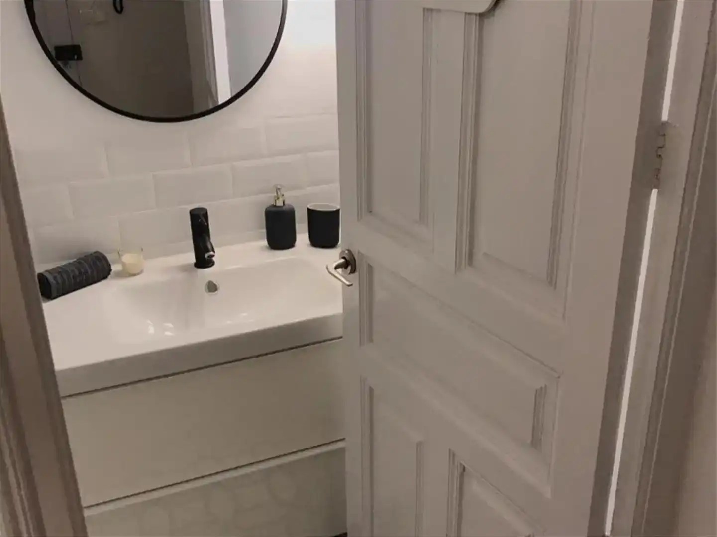 Bathroom of Flat for share in Eixample 