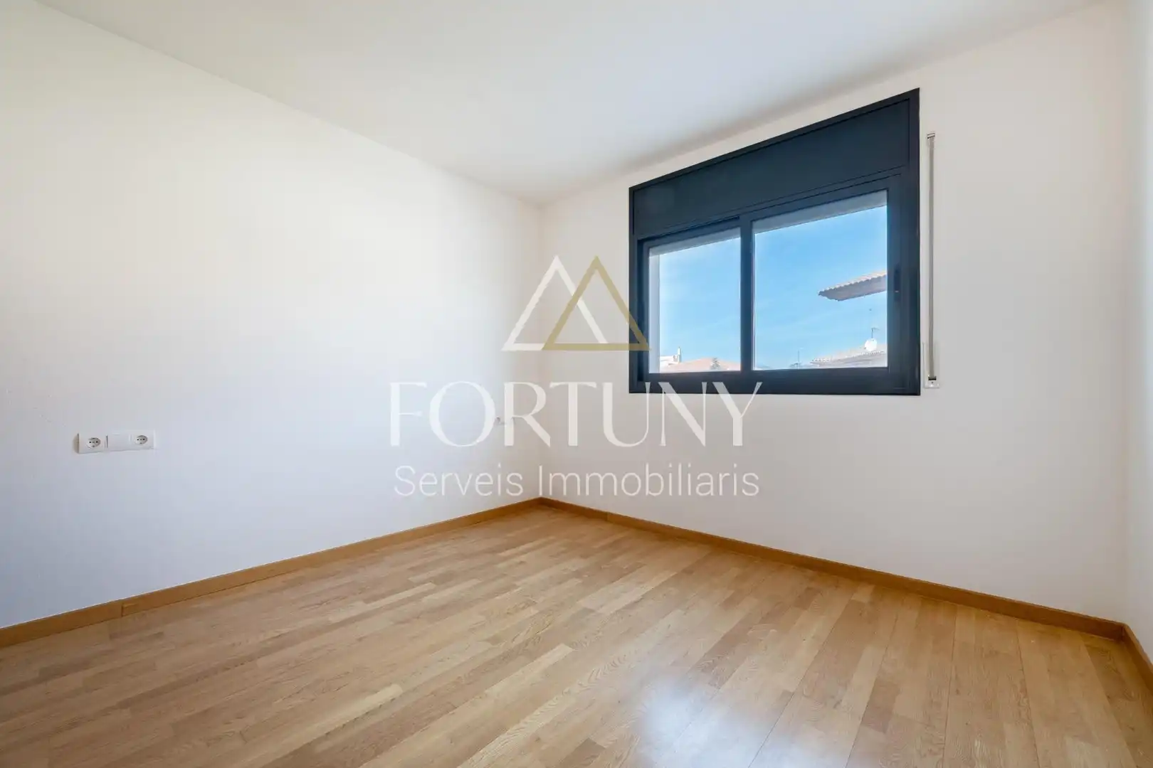 Bedroom of Flat for sale in Vinyols i els Arcs  with Storage room and Balcony