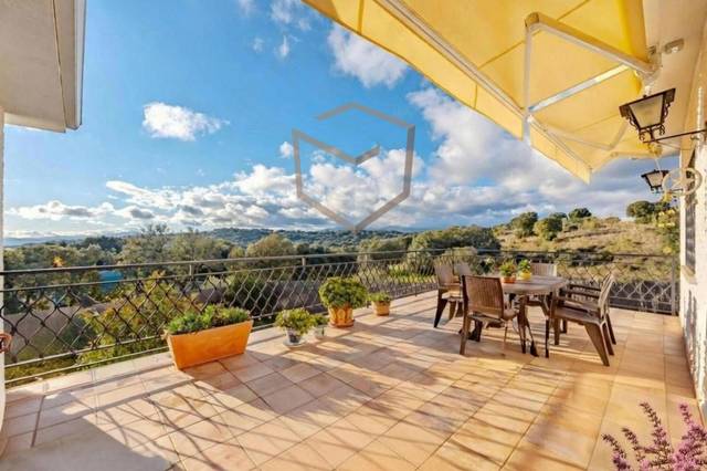 Casa-chalet en Venta en Pino Alto - Navarredonda