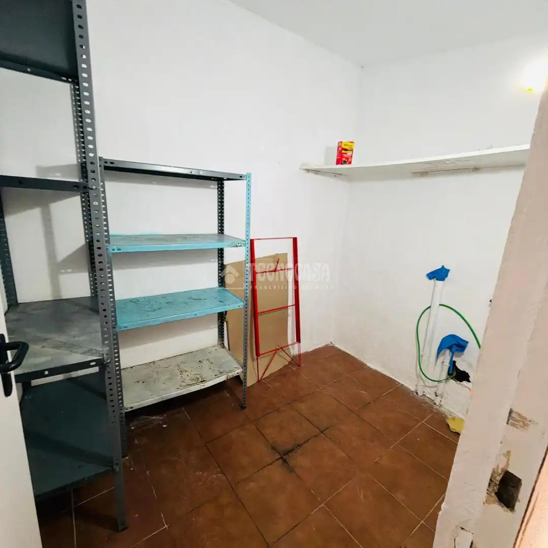 Commercial properties for sale in Villaconejos  with Air Conditioner
