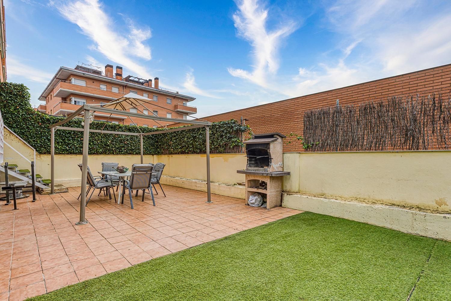 Terraza de Piso en venta en Igualada con Calefacción, Jardín privado y Terraza