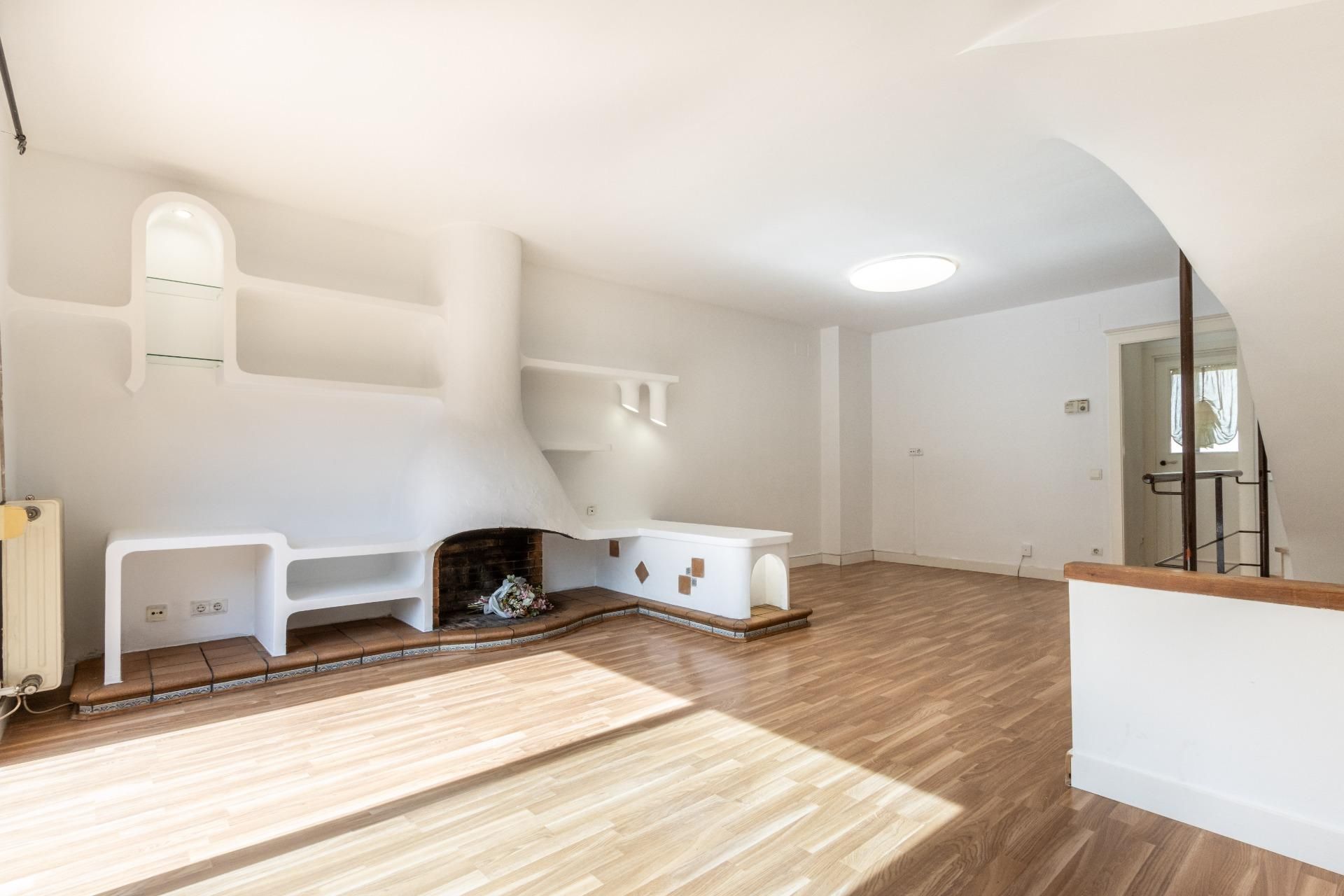 Casa adosada en venta en Espai Tolra - Els Pedrissos - Can Carner  , Centre