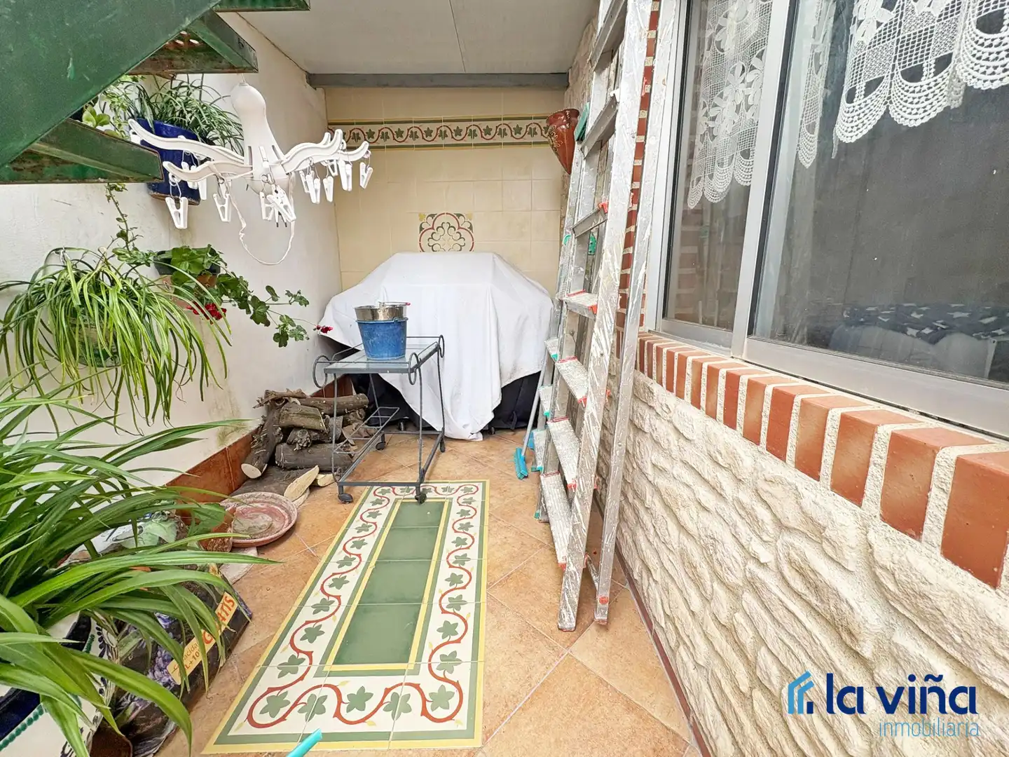 Terraza de Casa o chalet en venta en Aguadulce (Sevilla) con Calefacción, Jardín privado y Terraza