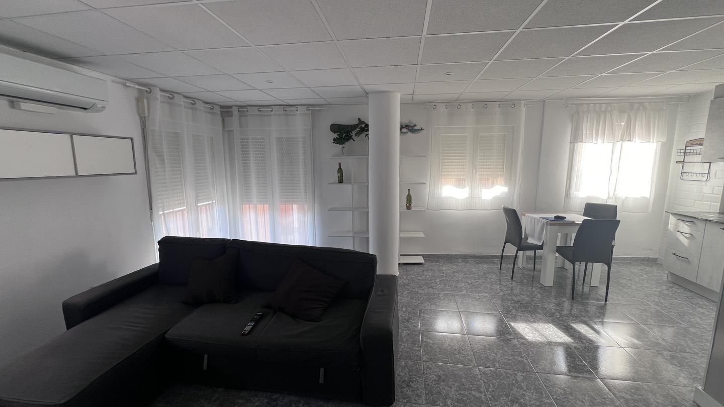 Sala d'estar de Pis en venda en Benicarló amb Aire condicionat, Terrassa i Moblat