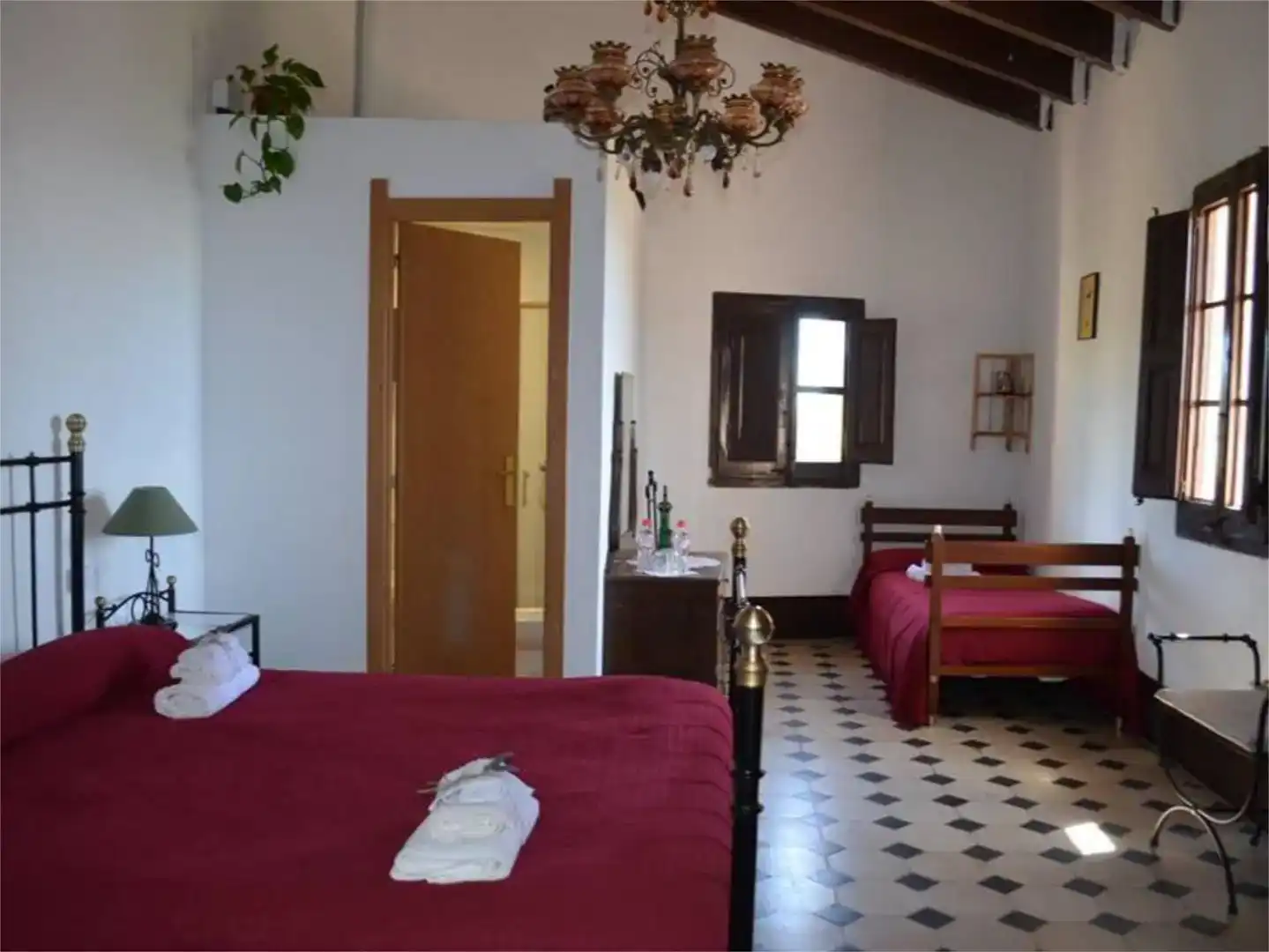 Schlafzimmer von Wohnung zur Miete in Pineda de Mar mit Privatgarten, Abstellraum und Möbliert