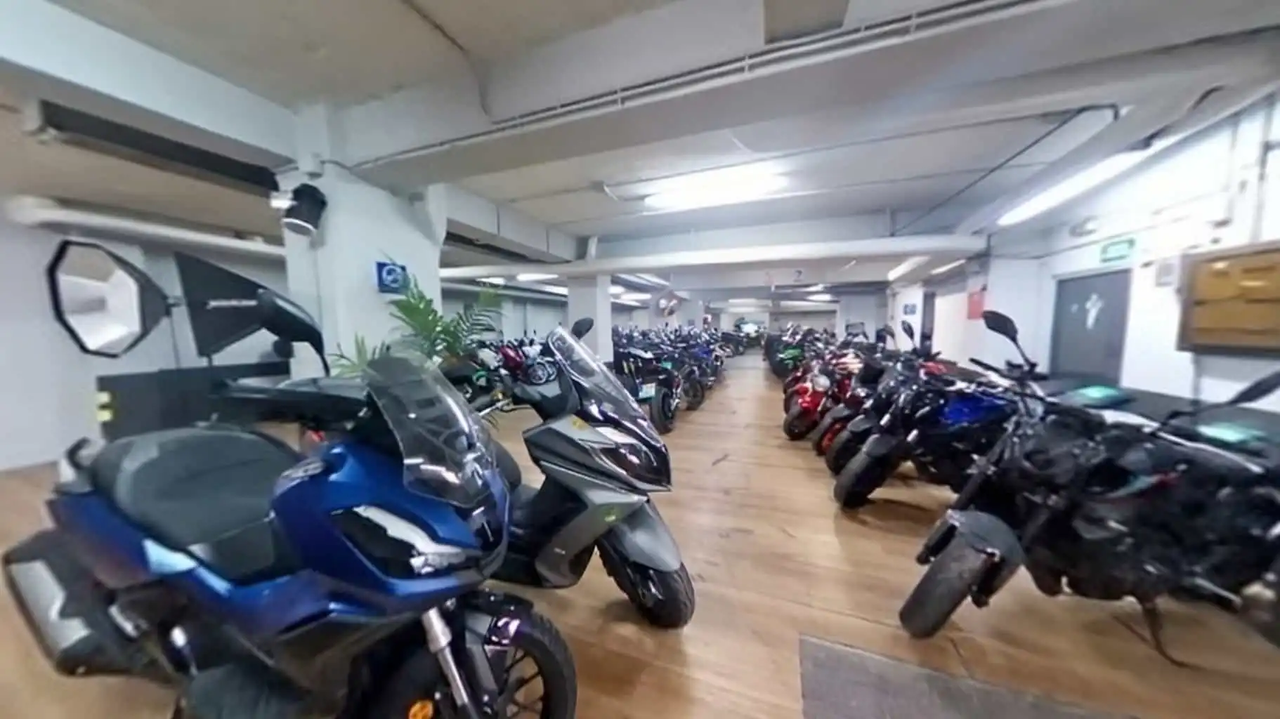 Business premises to rent in Avenida del General Perón 3, imagen 14