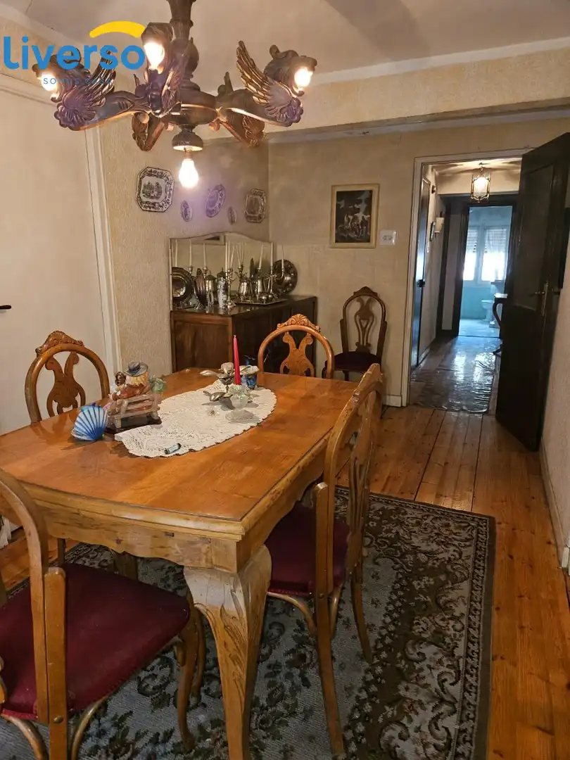 Menjador de Casa o xalet en venda en Pradoluengo amb Terrassa, Moblat i Balcó