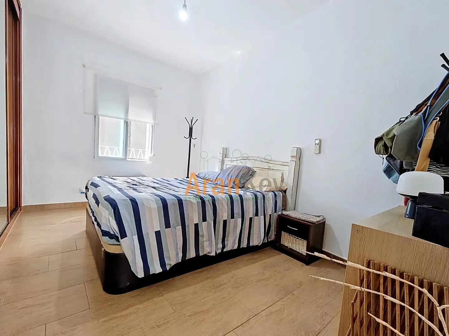 Piso en venta en Calle de Abastos, imagen 8