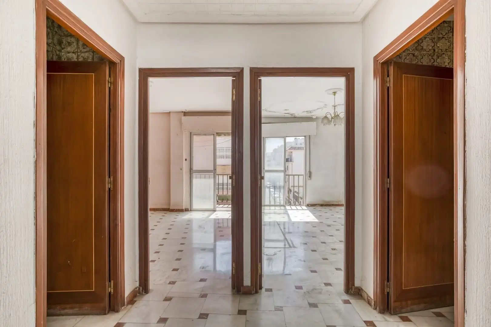 Piso en venta en Linares con Terraza y Balcón