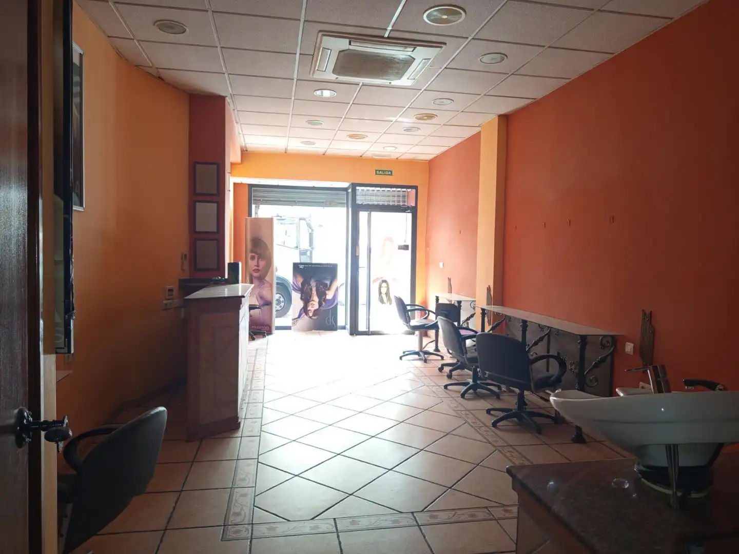Commercial properties for rent in Granada