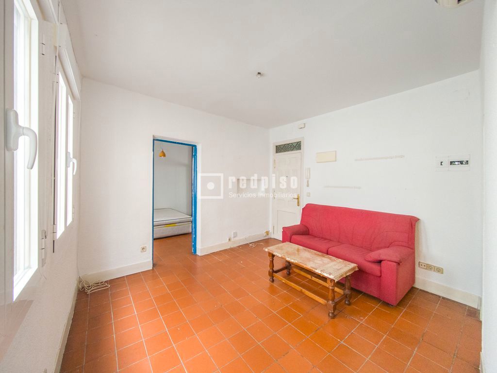 Living room of Attic for sale in  Madrid Capital  with Air Conditioner, Heating and Furnished