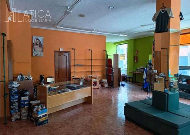 Local comercial en Alquiler en Zurguén