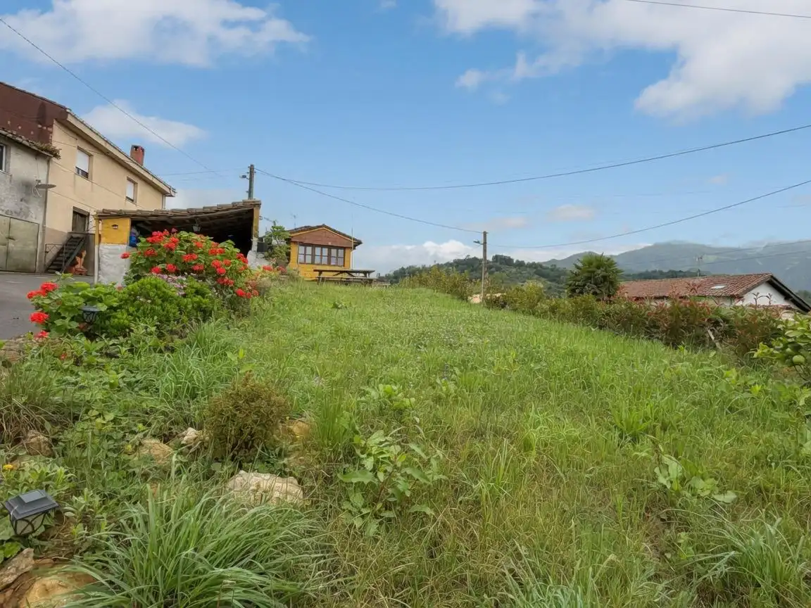 Country house zum Verkauf in Piloña