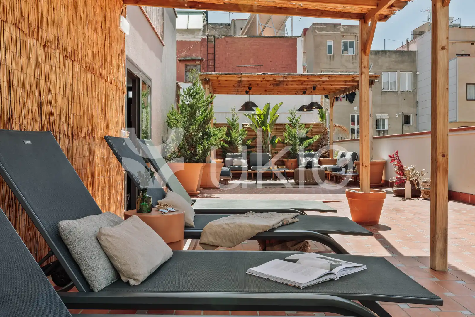 Terrassa de Apartament de lloguer en Barcelona amb Aire condicionat, Calefacció i Moblat