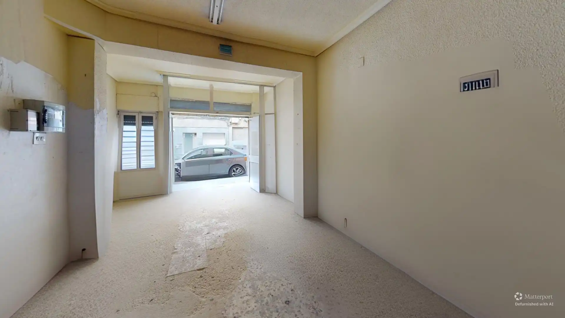 Local comercial en venta en Carrer Capità Alfons Vives, imagen 2