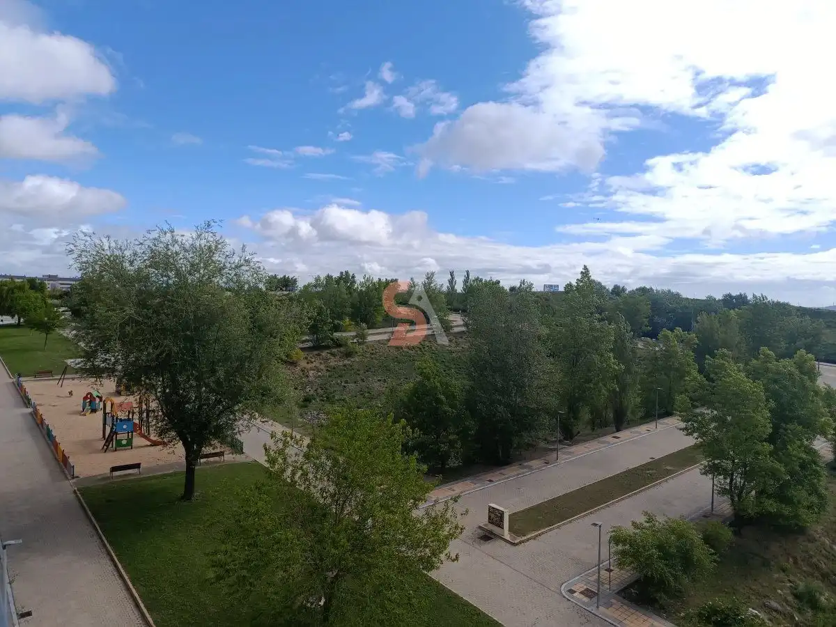 Pis en venda en Arroyo de la Encomienda amb Calefacció, Terrassa i Traster