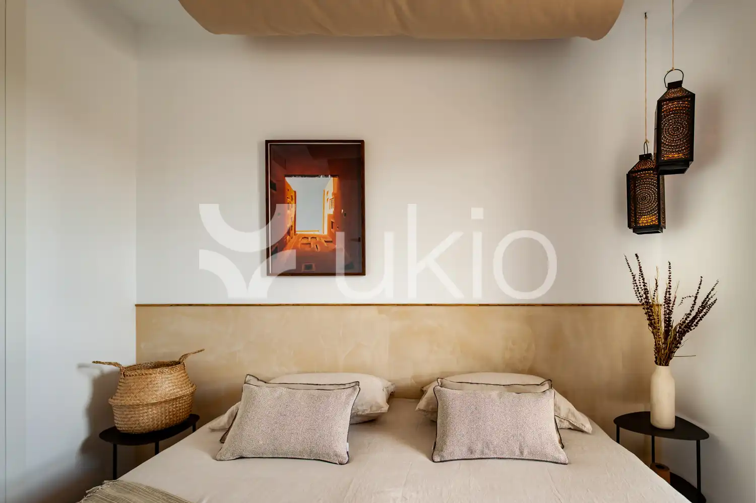 Schlafzimmer von Wohnungen zur Miete in Barcelona mit Klimaanlage, Terrasse und Möbliert