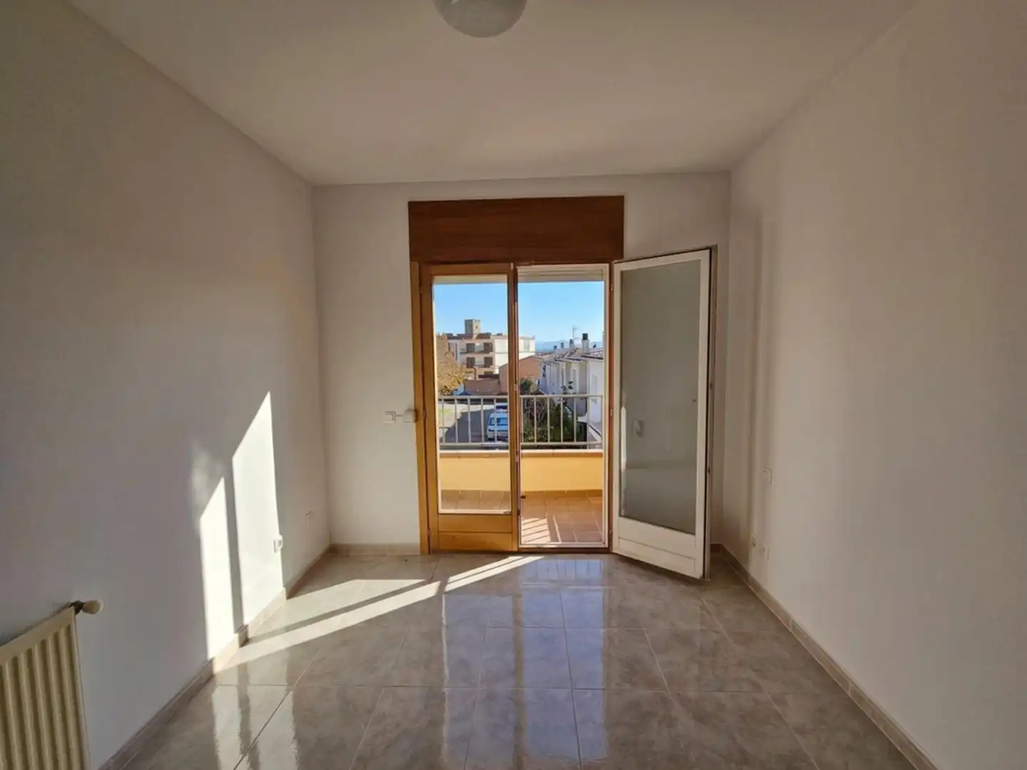 Adosado con terraza en venta en Carrer VALENCIA, imagen 6
