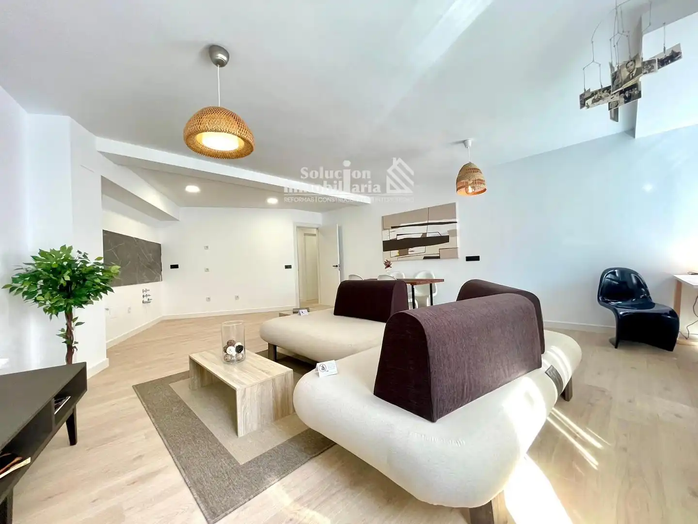 EXCLUSIVA VIVIENDA A ESTRENAR CON REFORMA PREMIUM JUNTO A PLAZA DE SANTA EULALIA  SALAMANCA, imatge 3
