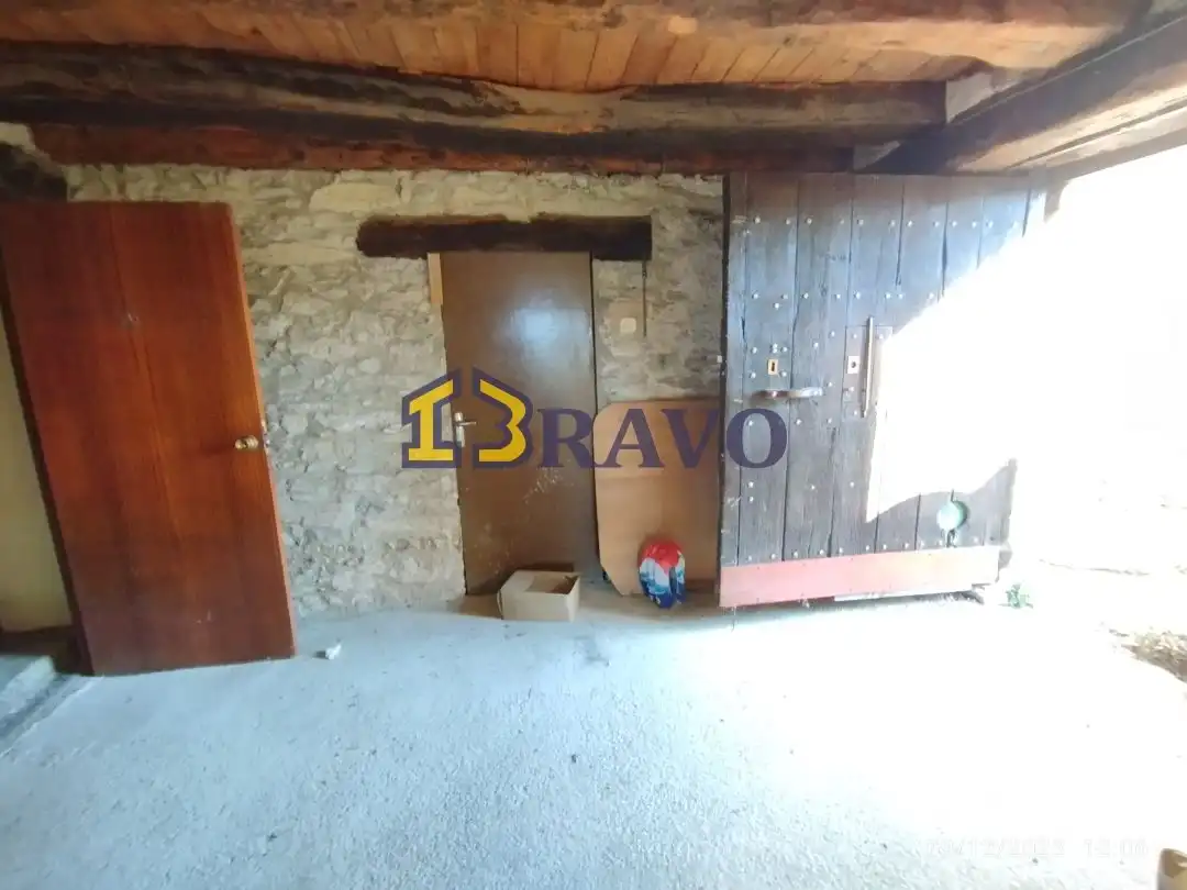 Casa o xalet en venda en Valle de Losa amb Calefacció