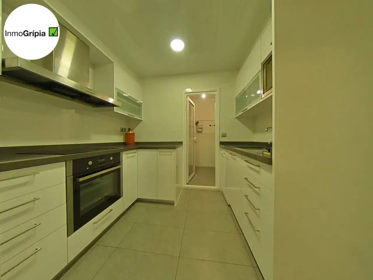 Flat with terrace for sale in Nord-est