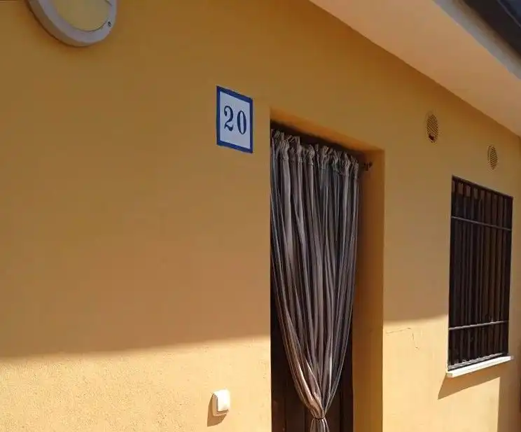 Casa en venta en Calle Albahaca, imagen 2