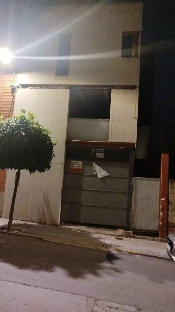 Edifici en venda a L'Olleria