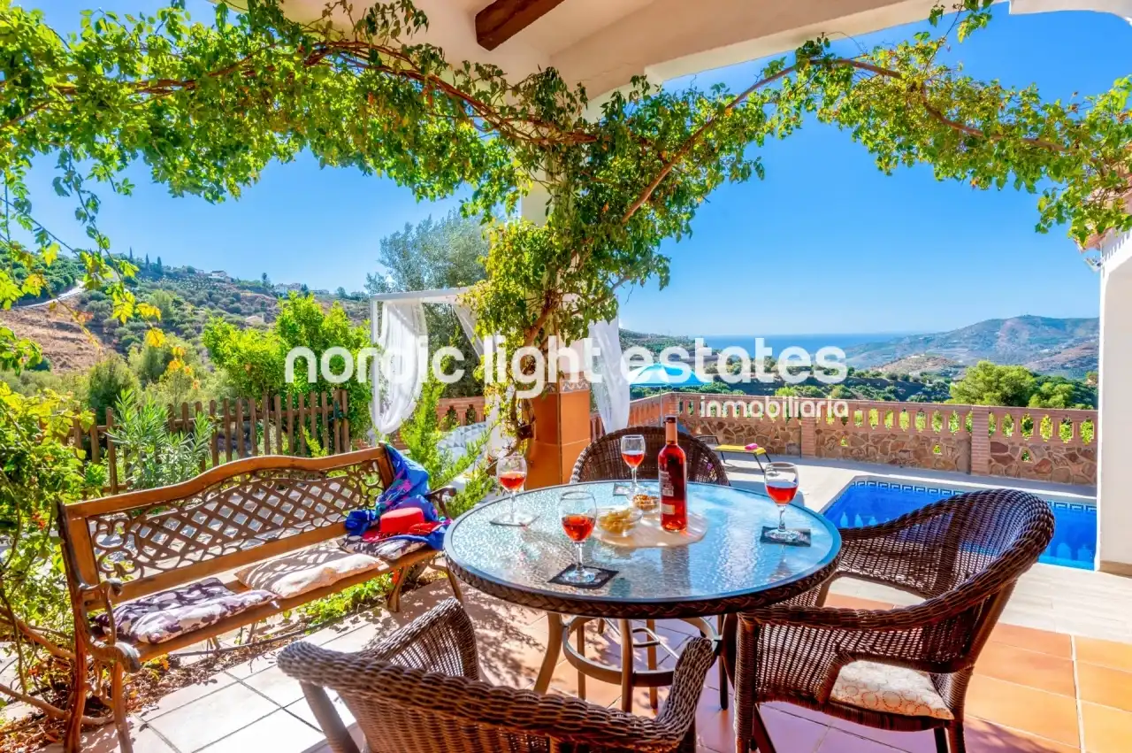 House with pool to rent in Frigiliana, imagen 11