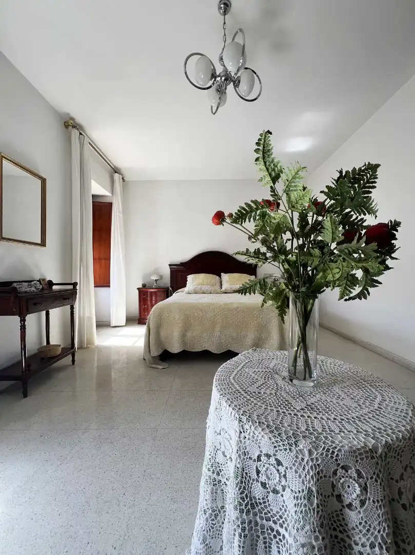 Dormitori de Casa o xalet en venda en Lora de Estepa amb Jardí privat i Traster